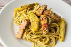 リュウジ「40年のパスタ人生で一番美味しい」 大葉で作るジェノベーゼが新感覚