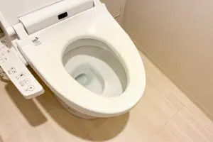 大雨時、トイレの「この音」が聞こえたら超危険サイン…　建築士が「急拡散」呼びかけ