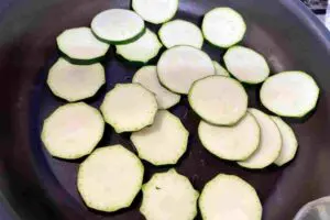 sirabee20260829zucchini3