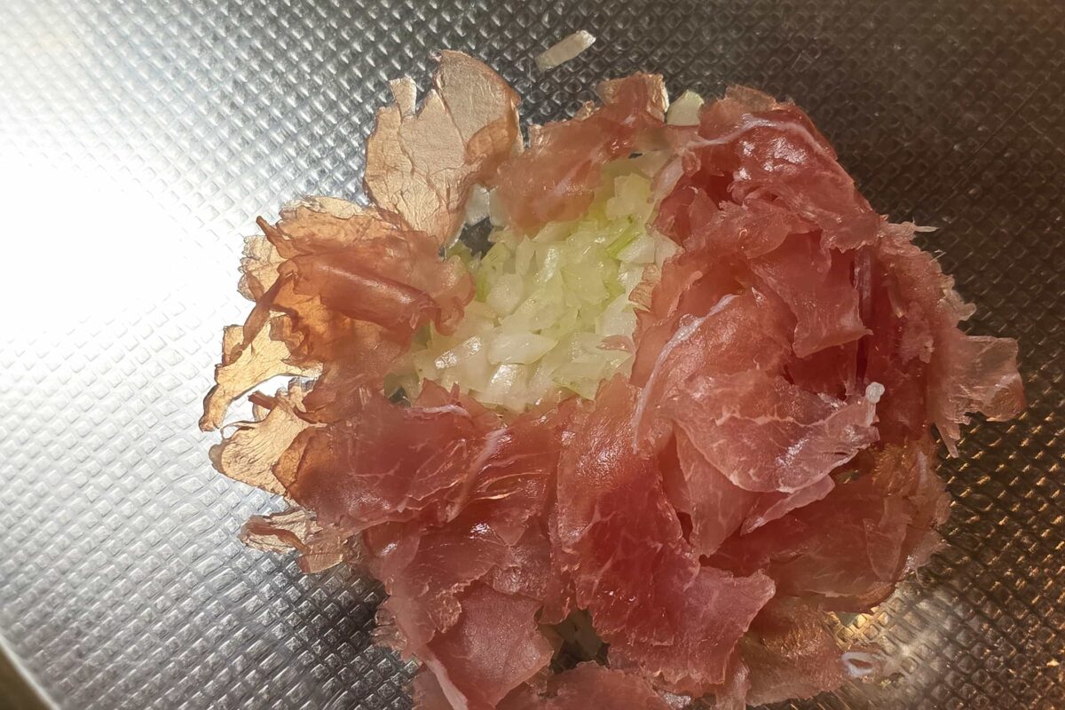 生ハムの冷製塩パスタ