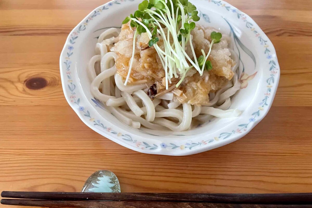 なめ茸おろしの太香アーリオオーリオうどん