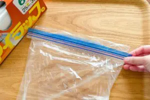 sirabee20261015ziploc3