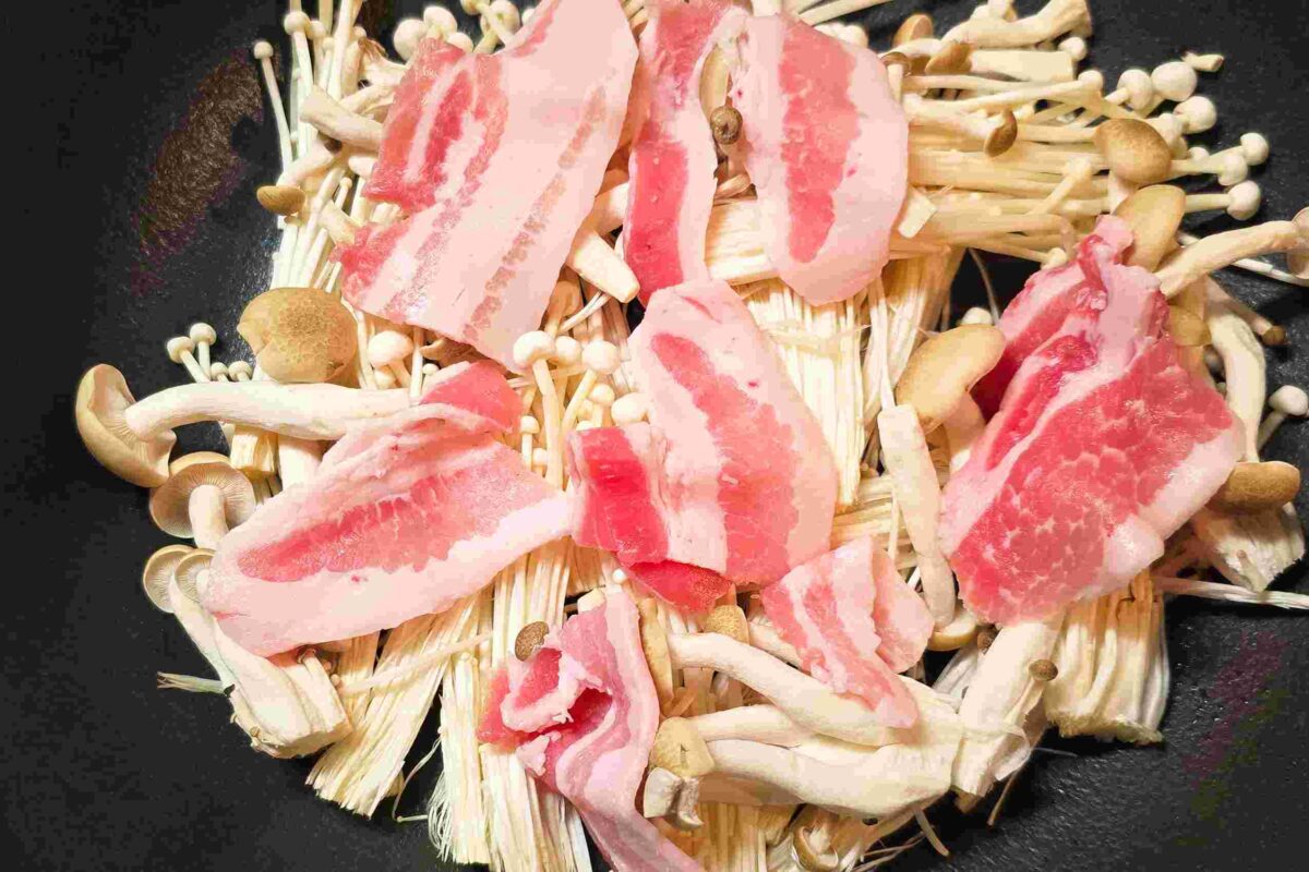 豚きのこ蒸し