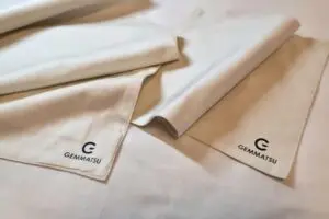 いつもの寝具に「微弱電流」を取り入れてみた。いつもの眠る環境に敷くだけだよ
