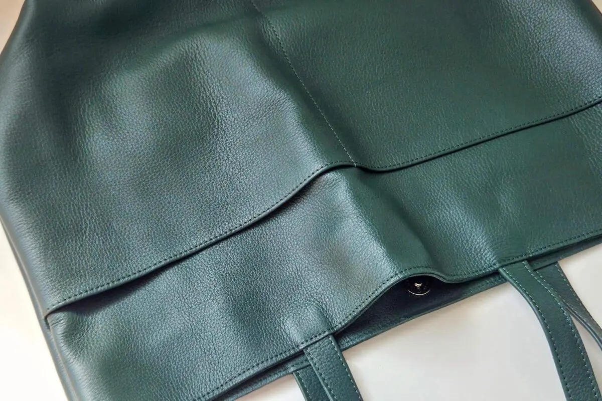 sirabee20261025leatherpoketotebag10