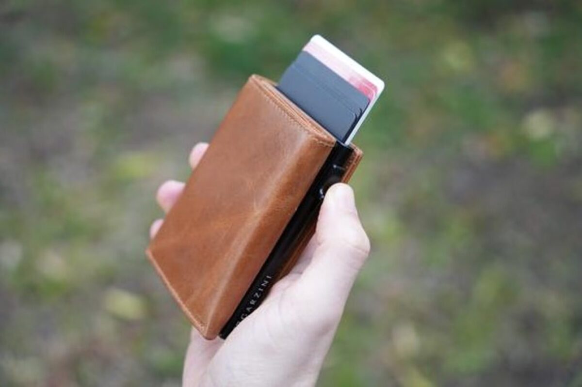 Metal Wallet Trifold